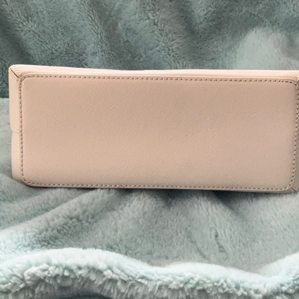 Hard to Find Kate Spade Star Bright Small Lottie Purse - Picture 2 of 8